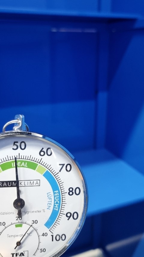 대구는 34도를 기록한 오늘. 공유창고 스페이스캠프의 오늘은 어떨까요? 에어컨은 시원하게…